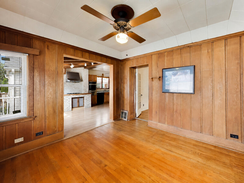 6744 N Oconto Avenue Chicago IL 60631