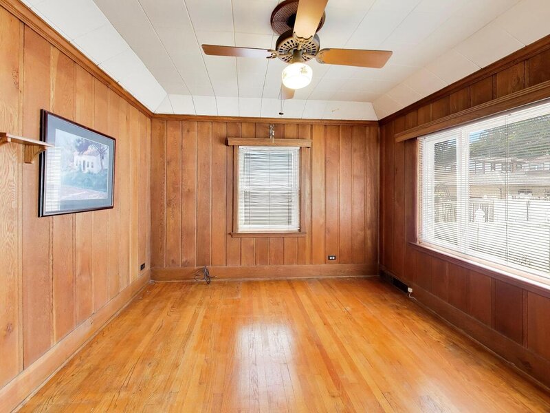6744 N Oconto Avenue Chicago IL 60631