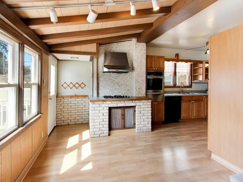 6744 N Oconto Avenue Chicago IL 60631