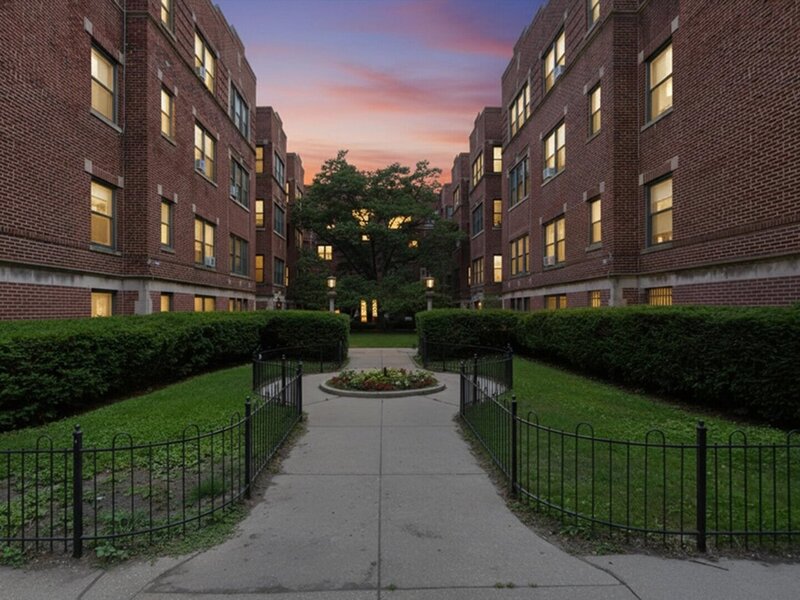 5551 S Kimbark Avenue Chicago IL 60637