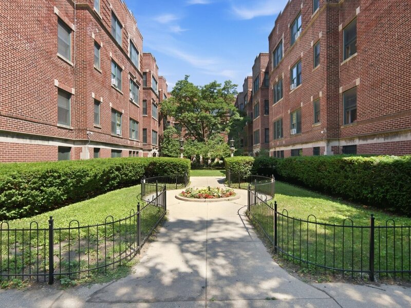 5551 S Kimbark Avenue Chicago IL 60637