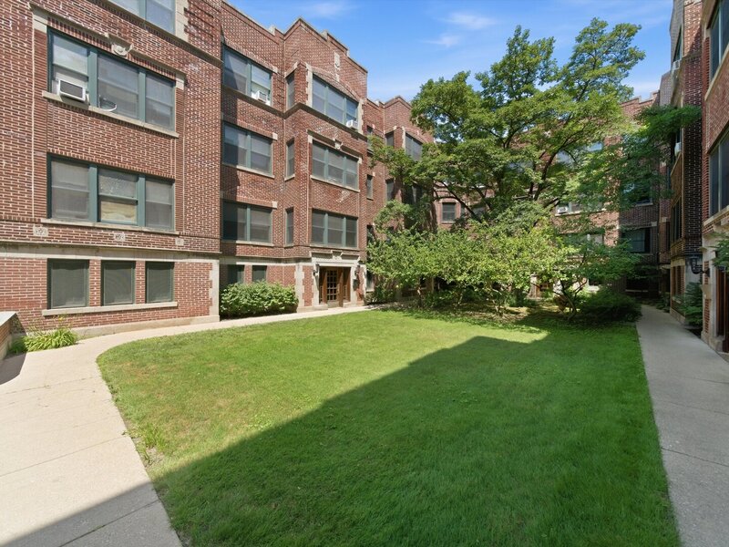 5551 S Kimbark Avenue Chicago IL 60637