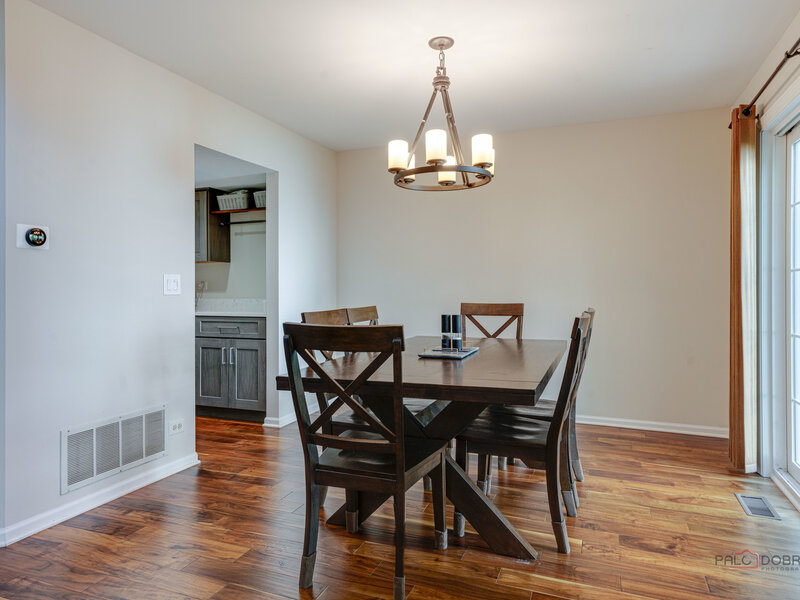 288 Oak Bluff Court Wauconda IL 60084