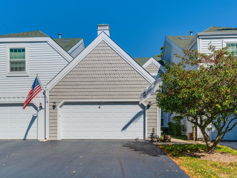 288 Oak Bluff Court Wauconda IL 60084