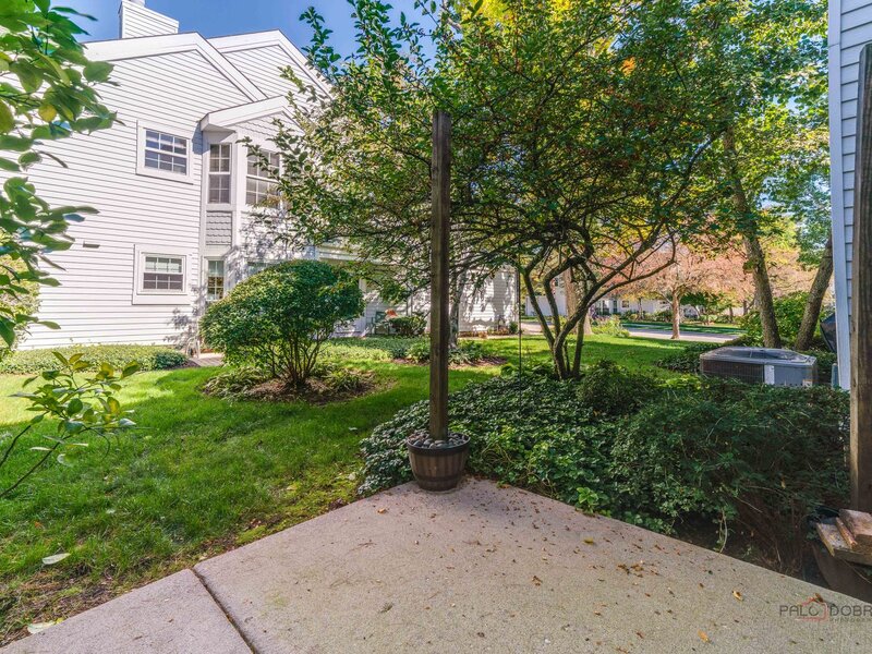 288 Oak Bluff Court Wauconda IL 60084