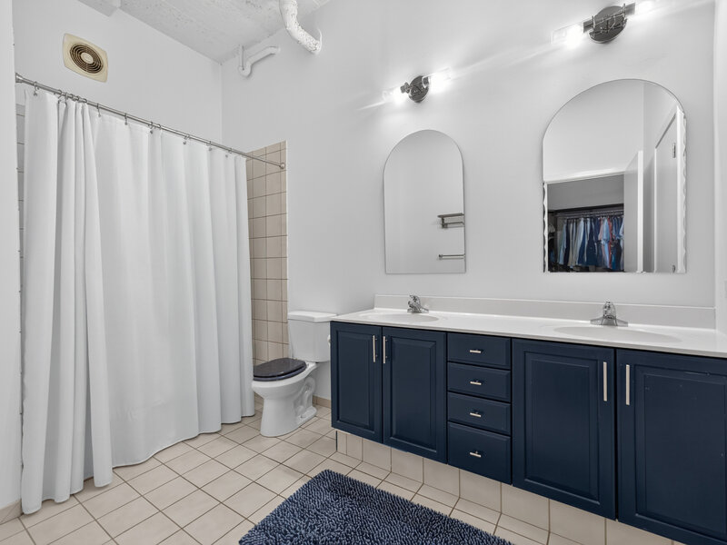 728 W Jackson Boulevard Chicago IL 60661