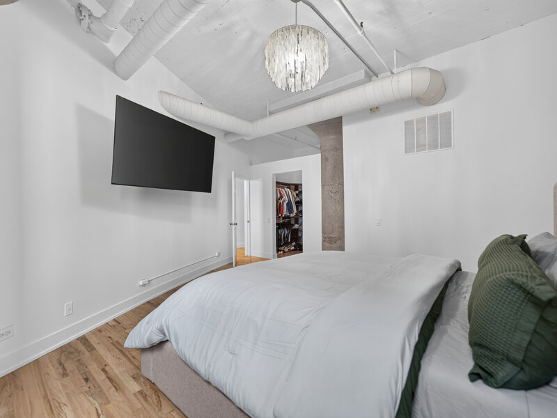 728 W Jackson Boulevard Chicago IL 60661