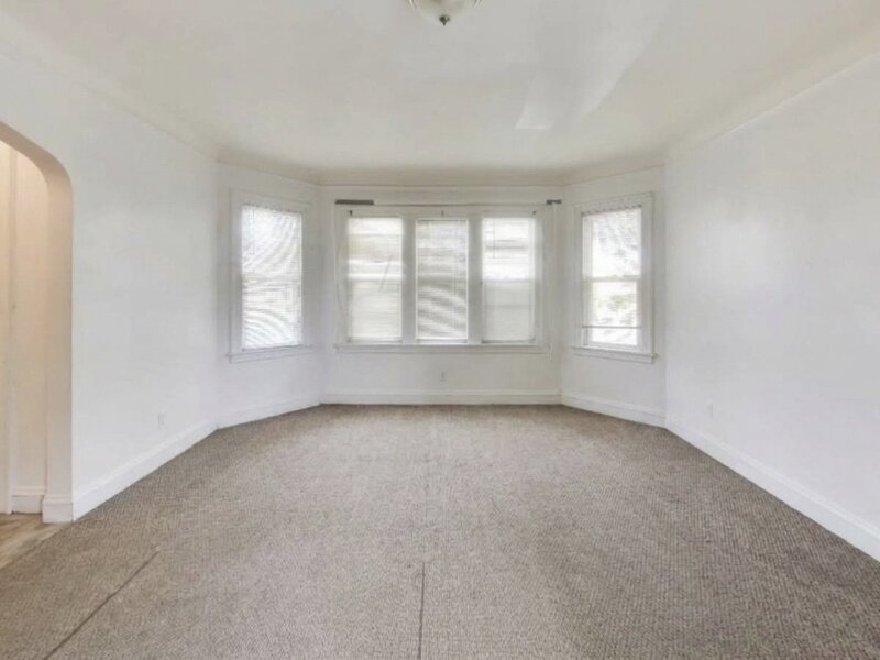 8432 S Honore Street Chicago IL 60620