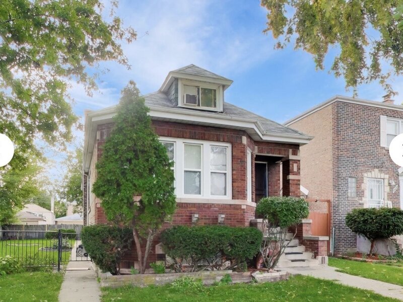8432 S Honore Street Chicago IL 60620