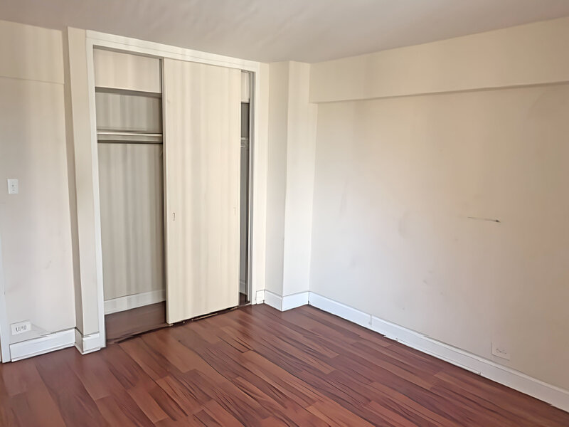 7337 S South Shore Drive Chicago IL 60649