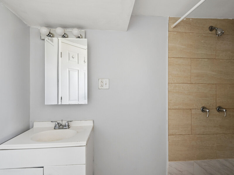 10107 S Paxton Avenue Chicago IL 60617