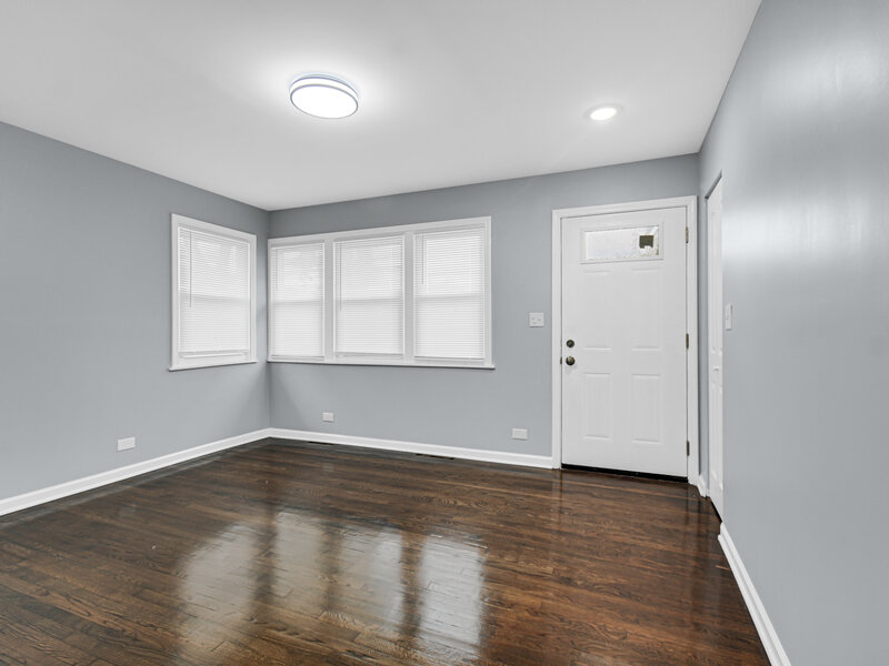 16158 Plymouth Drive Markham IL 60428