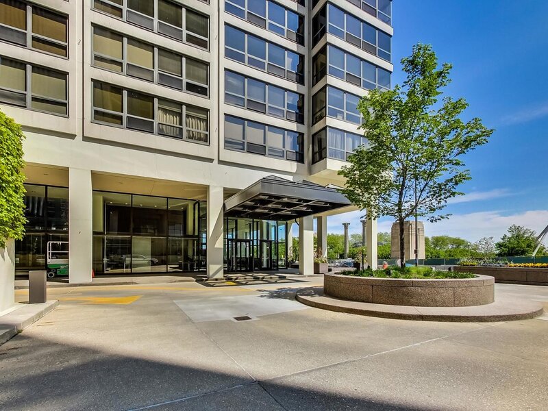360 E Randolph Street Chicago IL 60601