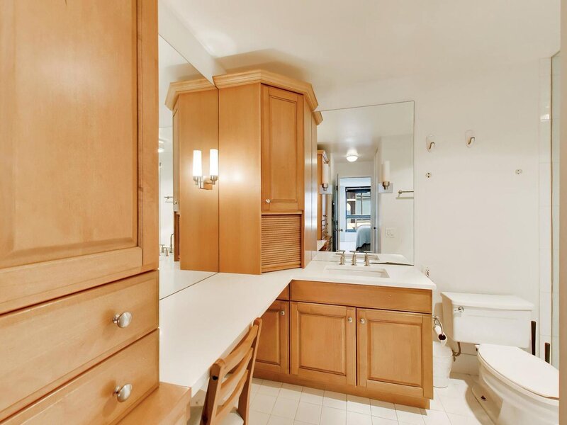 360 E Randolph Street Chicago IL 60601