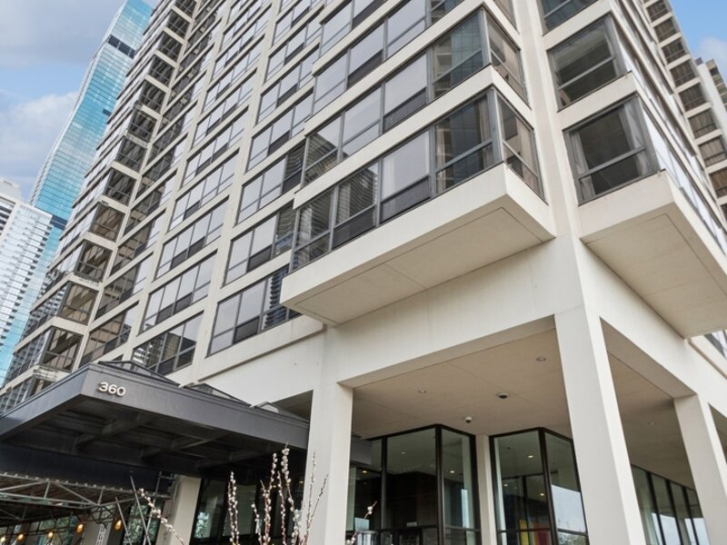 360 E Randolph Street Chicago IL 60601