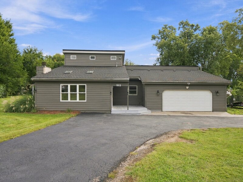 911 Kohley Road Lisle IL 60532