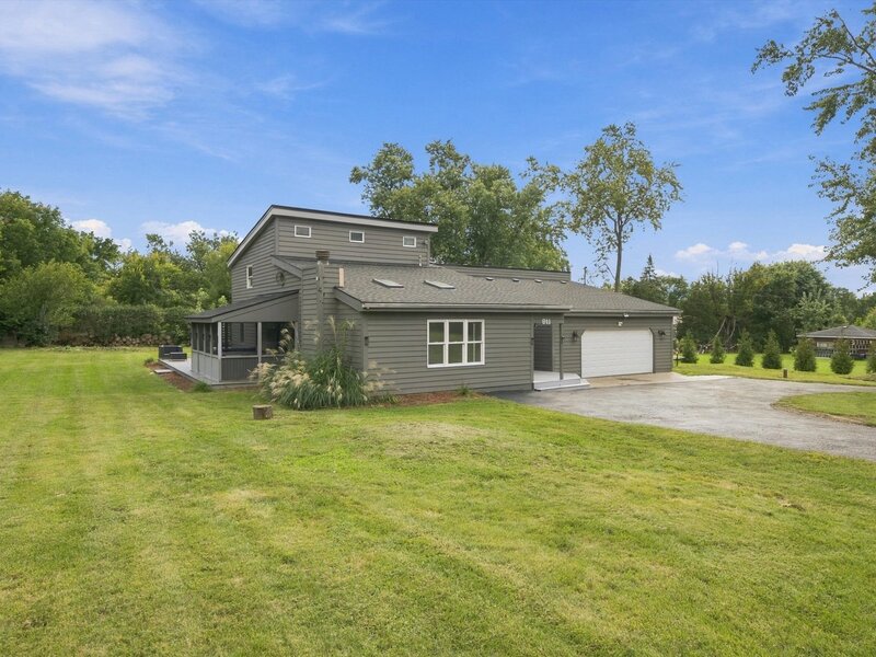 911 Kohley Road Lisle IL 60532