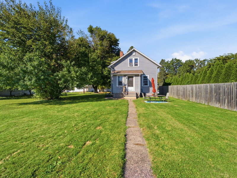 2526 4th Street Moline IL 61265