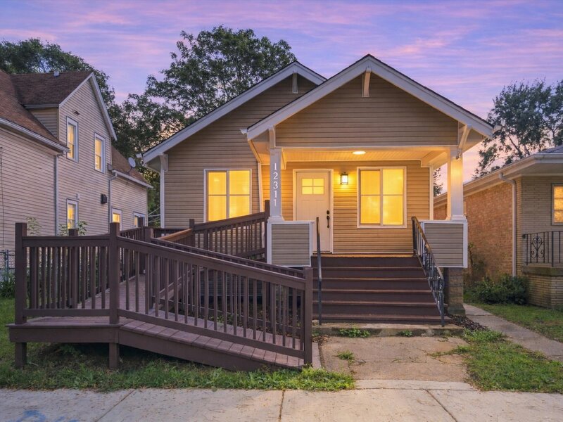 12231 S Lowe Avenue Chicago IL 60628