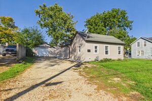 Photo of 1027 Garfield Avenue Belvidere IL 61008