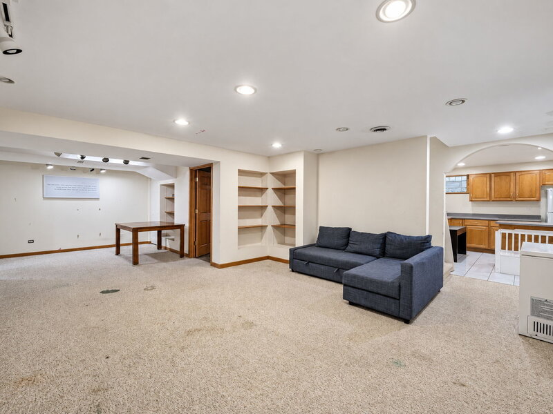 2412 Clifton Court Naperville IL 60565