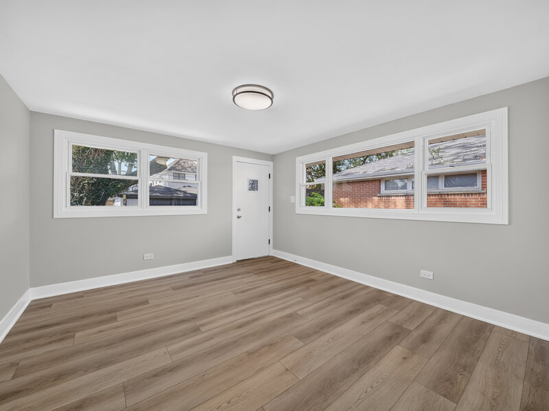 10322 S Millard Avenue Chicago IL 60655