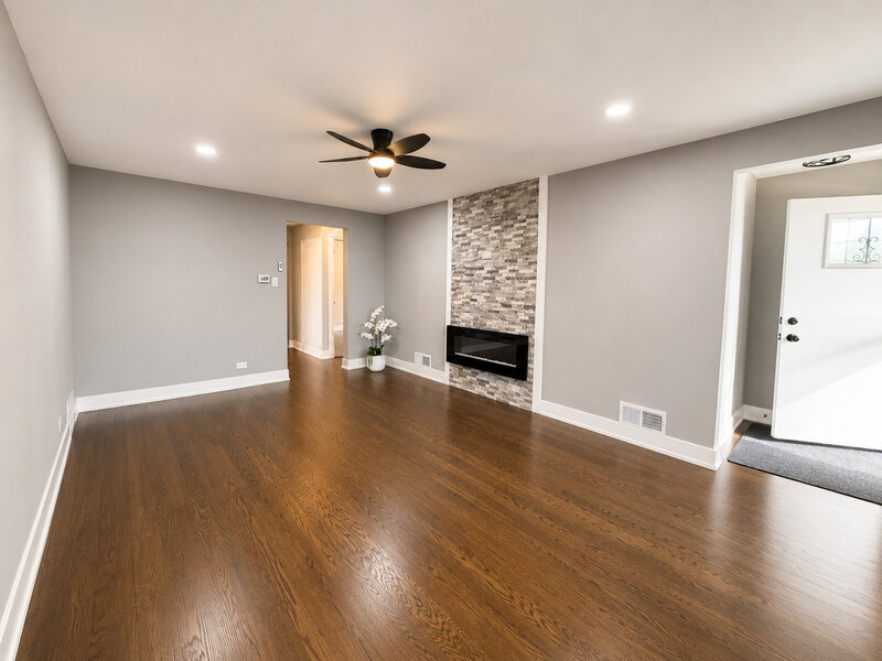 3836 W 85th Street Chicago IL 60652