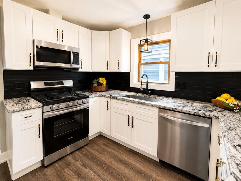 3836 W 85th Street Chicago IL 60652