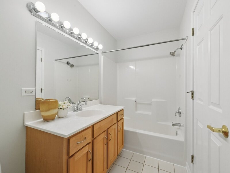 2478 N Albany Avenue Chicago IL 60647