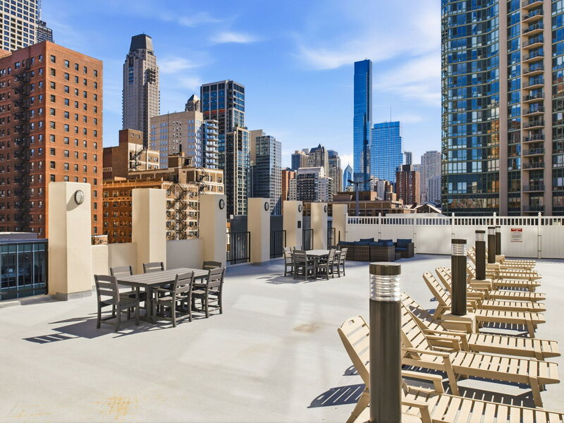 1122 N Clark Street Chicago IL 60610