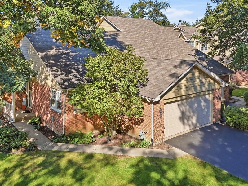 576 Shagbark Drive Elgin IL 60123