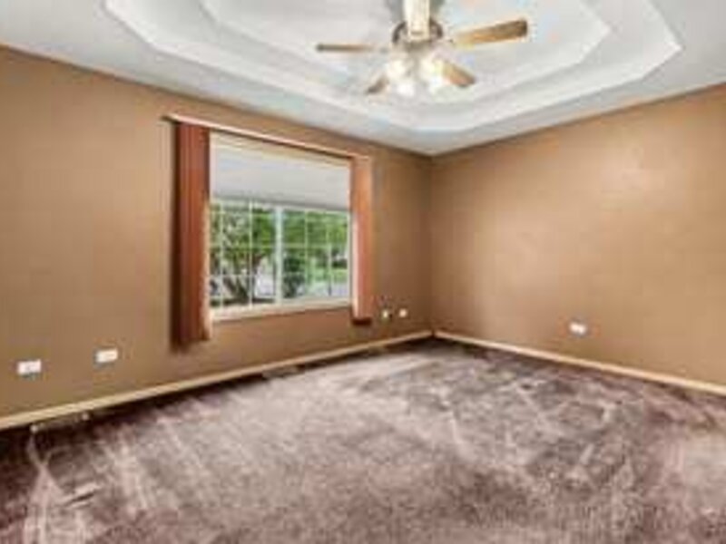 6810 Hadrian Drive Joliet IL 60431