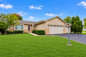 Photo of 6810 Hadrian Drive Joliet IL 60431