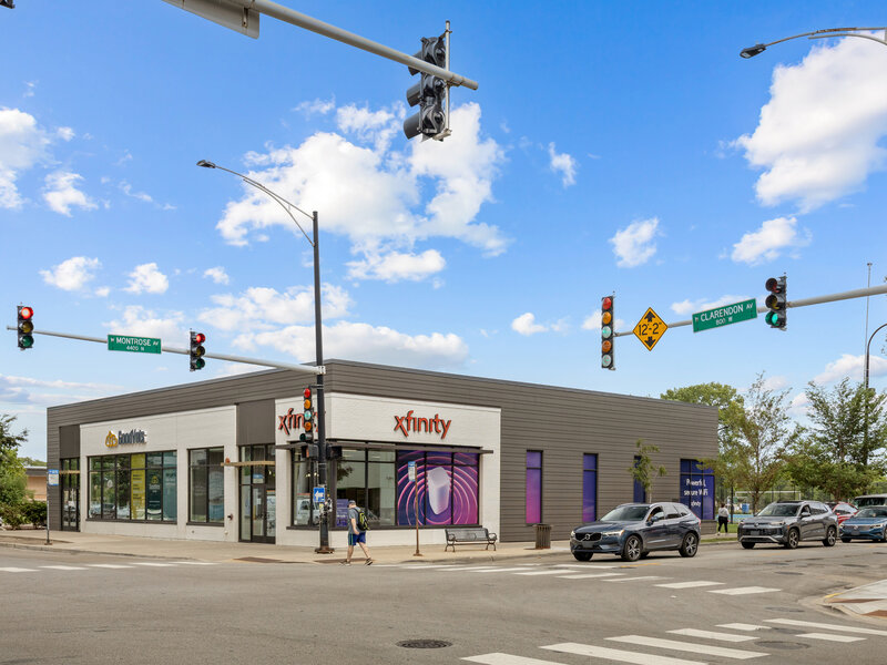 4310 N Clarendon Avenue Chicago IL 60613