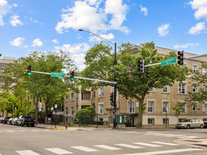 4310 N Clarendon Avenue Chicago IL 60613