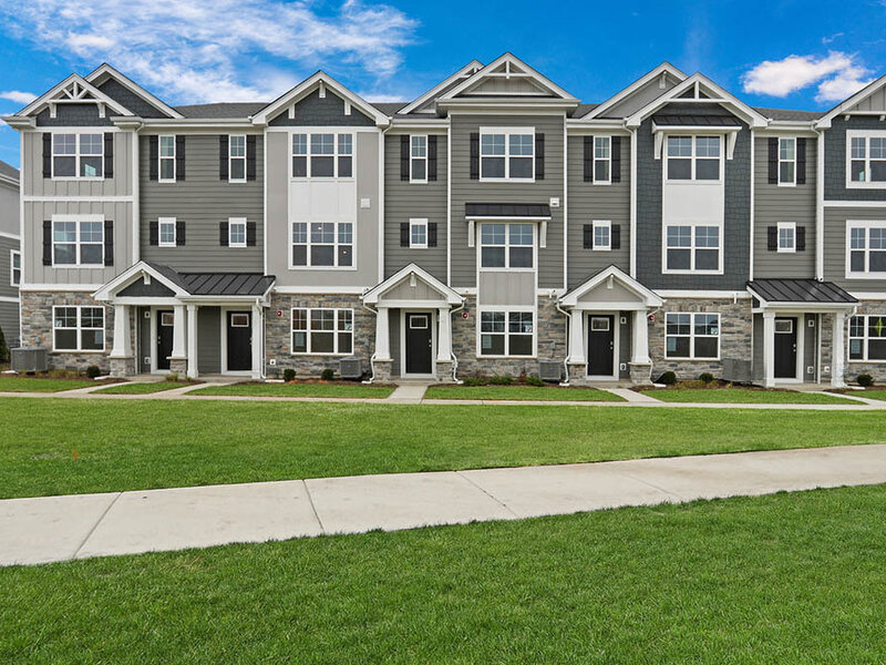 403 Lakeshore Court St. Charles IL 60174
