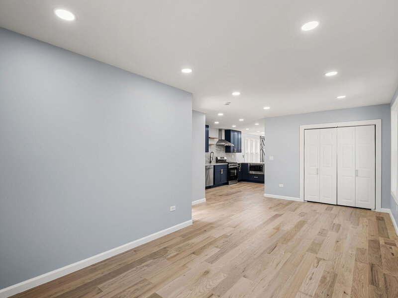 6672 W Montrose Avenue Harwood Heights IL 60706