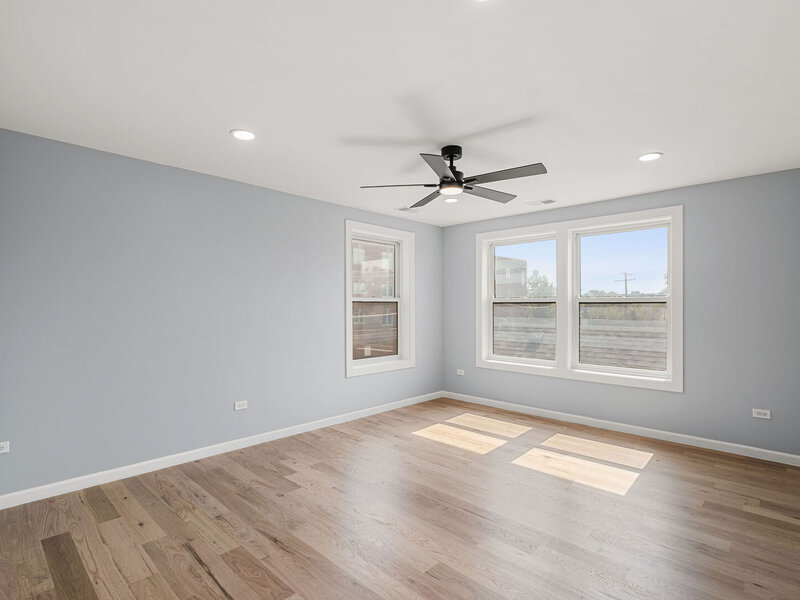 6672 W Montrose Avenue Harwood Heights IL 60706