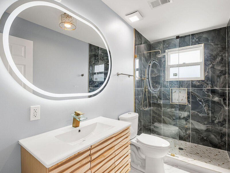 6672 W Montrose Avenue Harwood Heights IL 60706