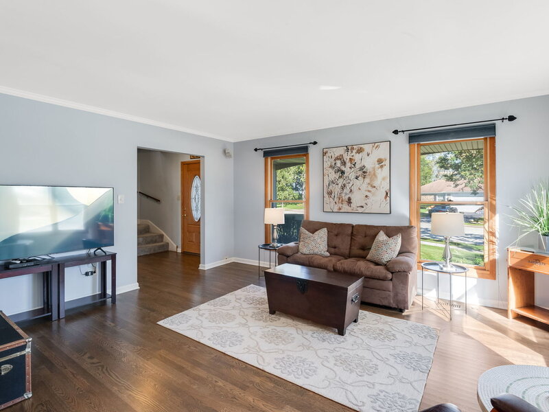 1717 Victoria Road Mundelein IL 60060