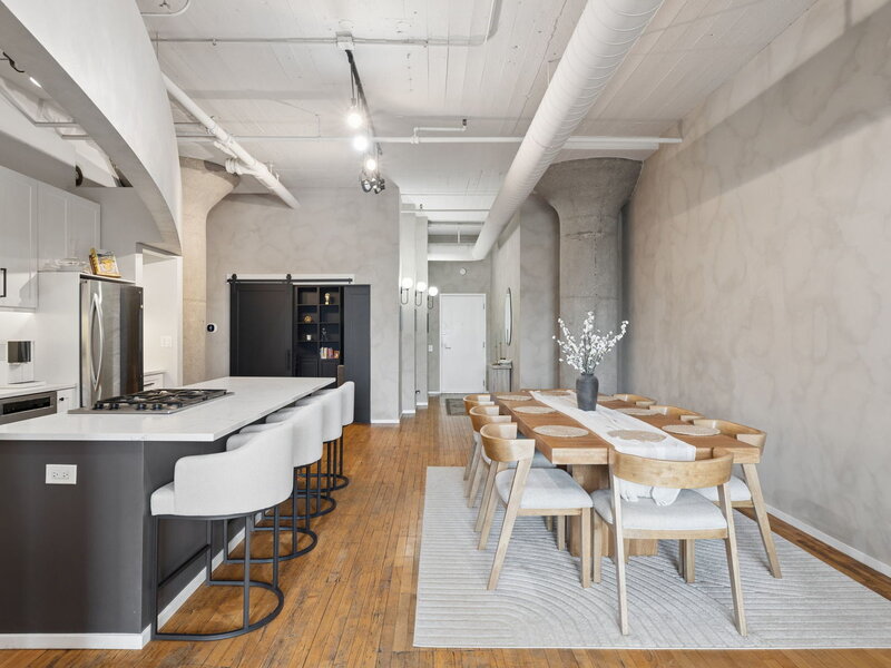 728 W Jackson Boulevard Chicago IL 60661