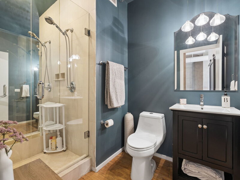 728 W Jackson Boulevard Chicago IL 60661