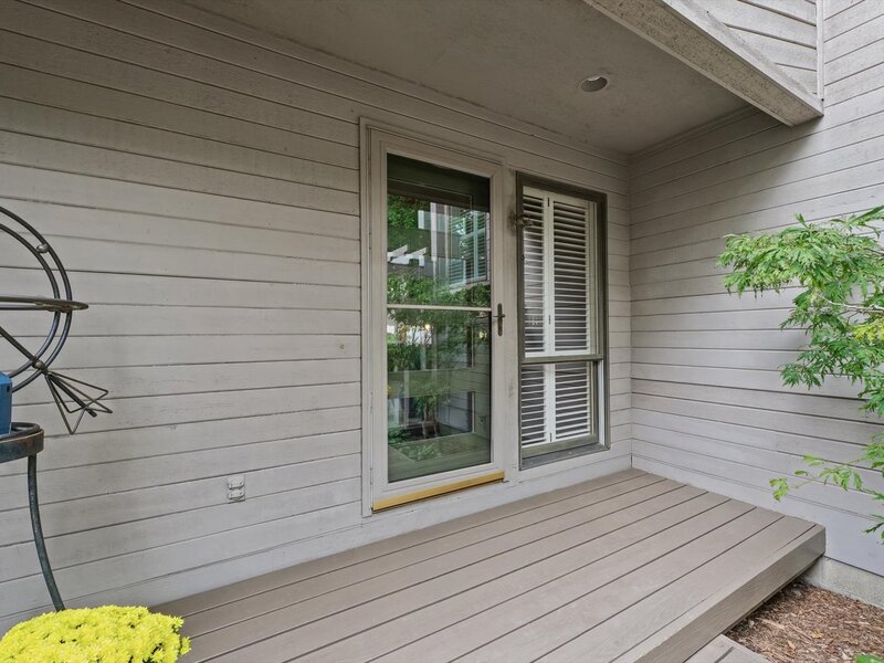 2320 Briar Hill Drive Champaign IL 61822