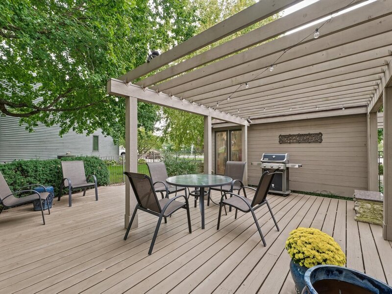 2320 Briar Hill Drive Champaign IL 61822