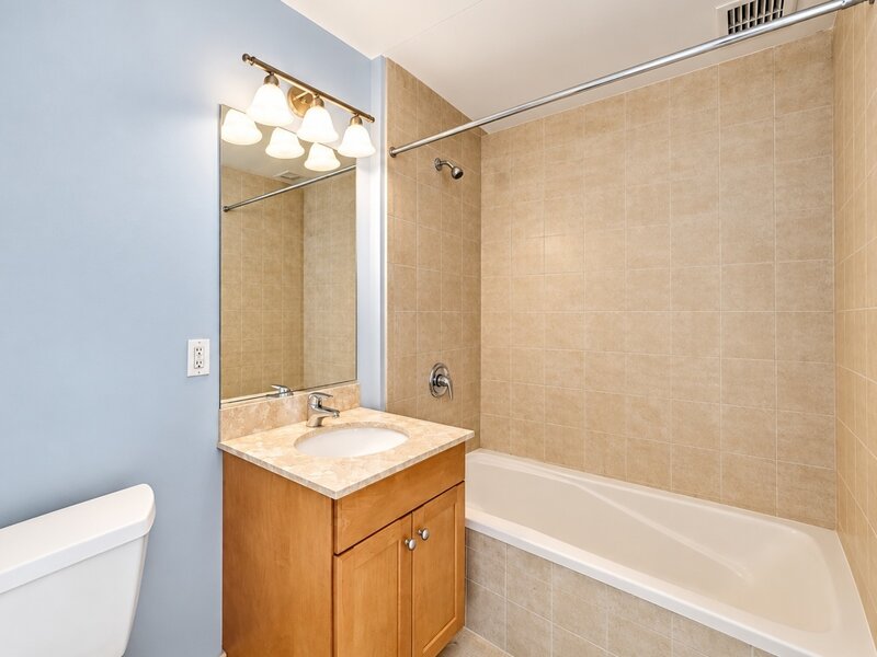 21 E Huron Street Chicago IL 60611
