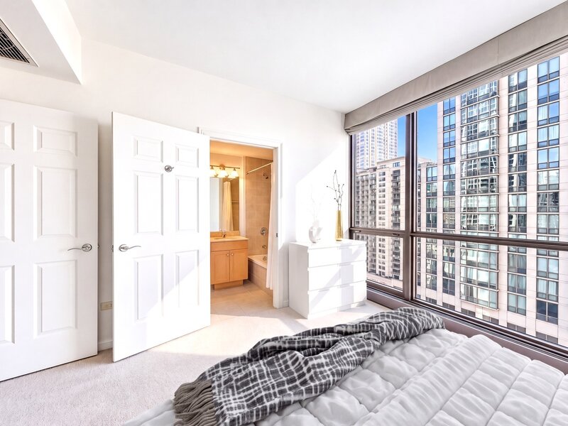 21 E Huron Street Chicago IL 60611