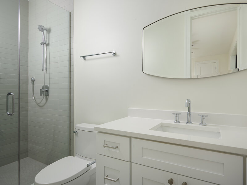 513 W 28th Place Chicago IL 60616