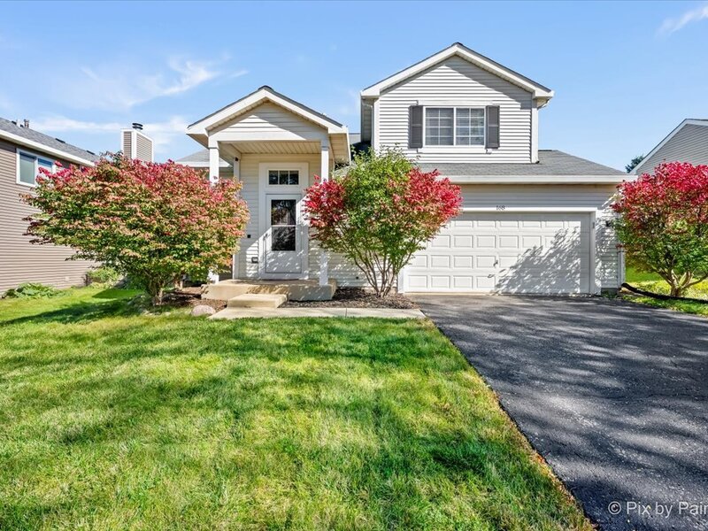 168 Cool Stone Bend Lake In The Hills IL 60156
