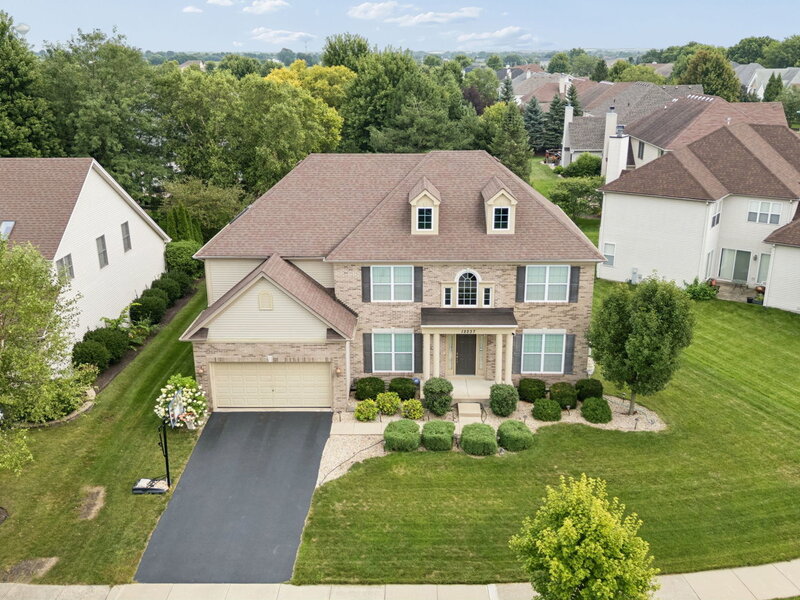 12237 Winterberry Lane Plainfield IL 60585