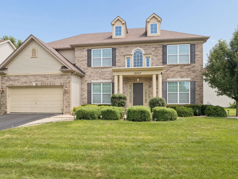 12237 Winterberry Lane Plainfield IL 60585